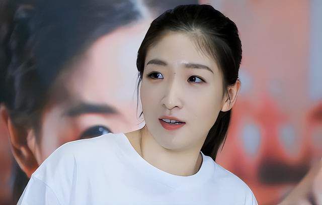 美女网站免费久久久久久久